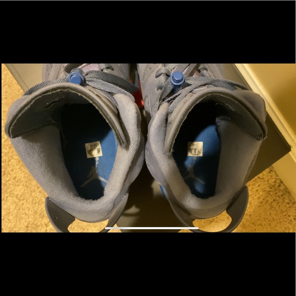 Jordan 6 Diffused Blue - Picture 2 of 4